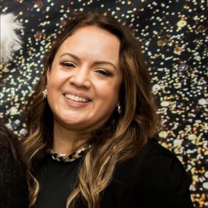 Meet your Posher, Juana